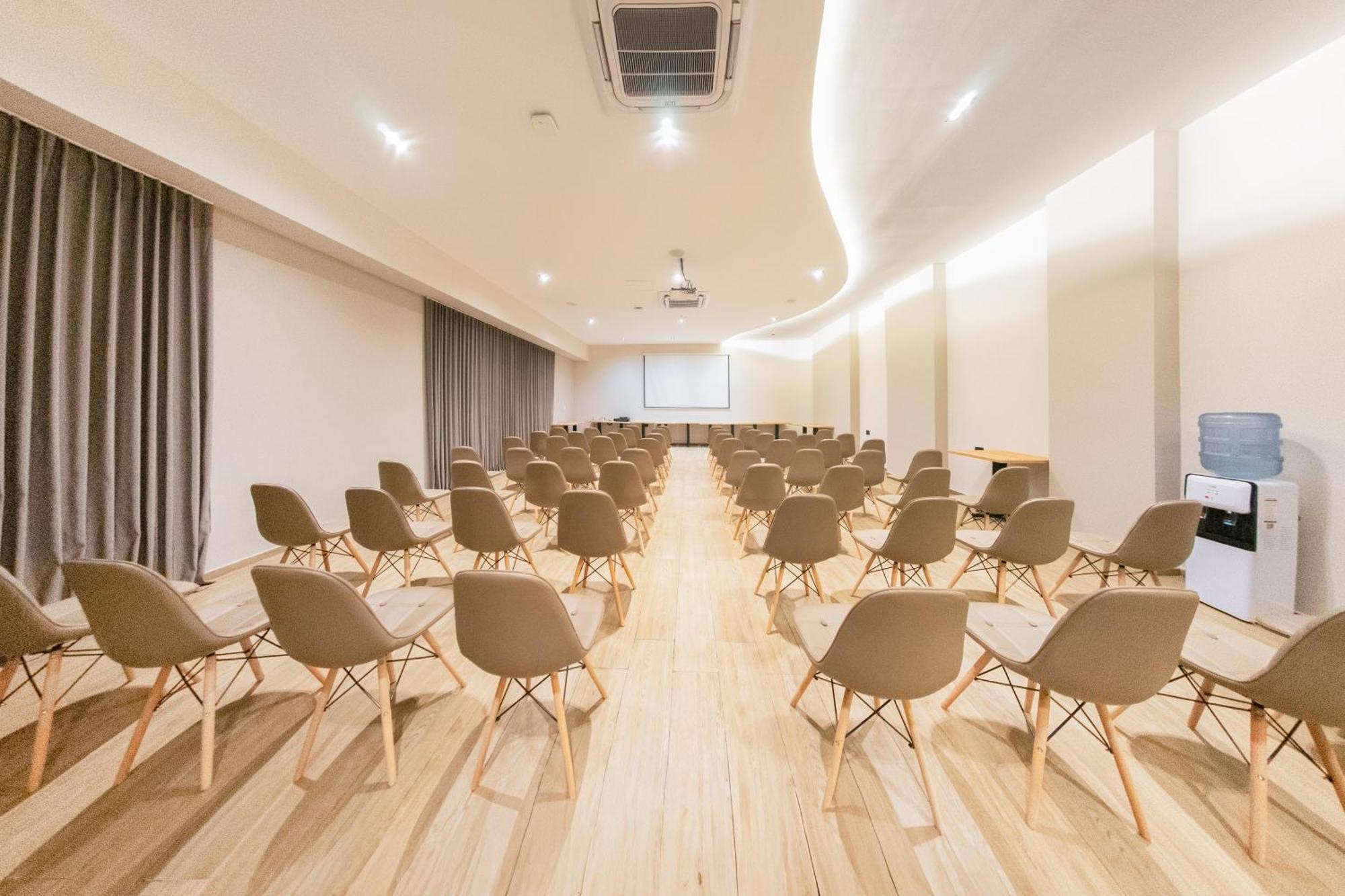 Botanico Hotel Y Spa Caucasia エクステリア 写真