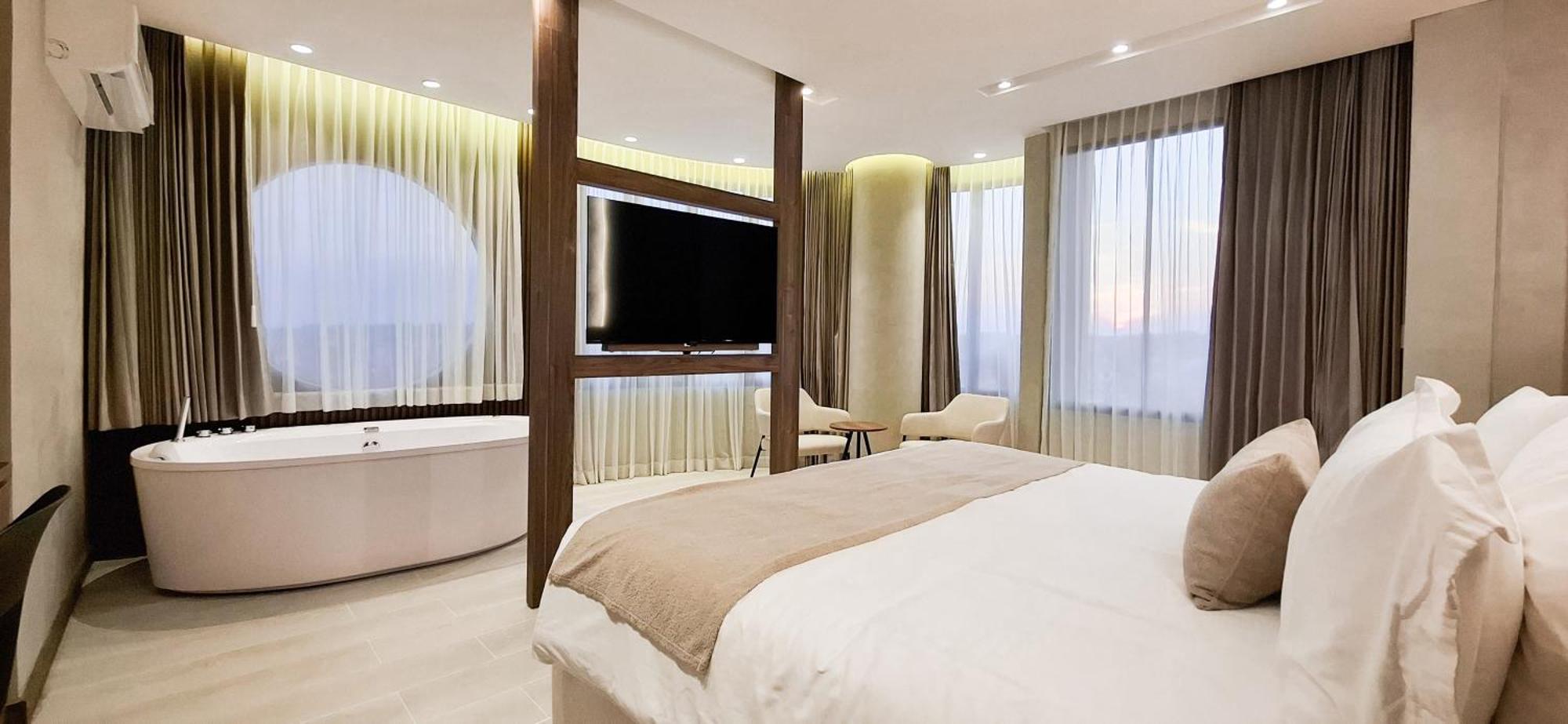 Botanico Hotel Y Spa Caucasia エクステリア 写真
